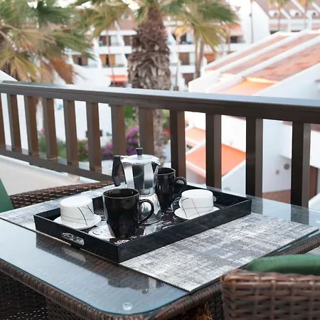 Santiago 1 * Playa de las Americas (Tenerife)